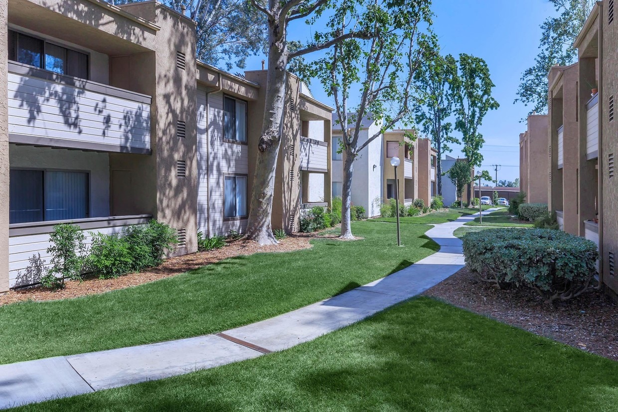 Upland Village Green Apartments in Upland, CA Westside Rentals