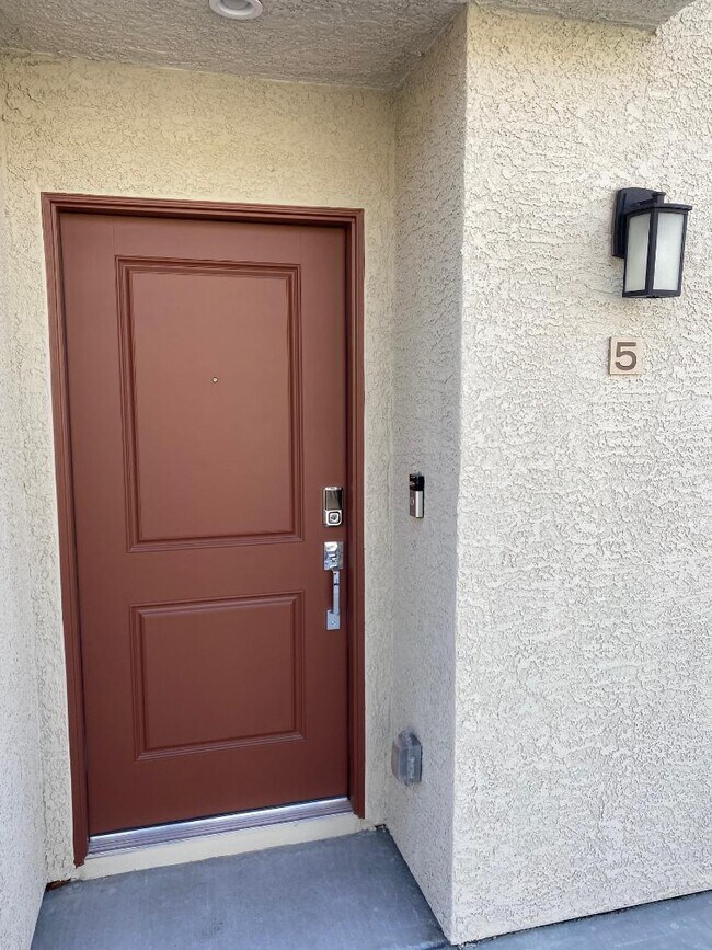 Foto del edificio - 2825 Copper Wind Ln
