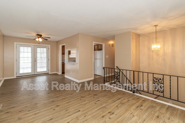 Foto del edificio - 6209 Handley Ln