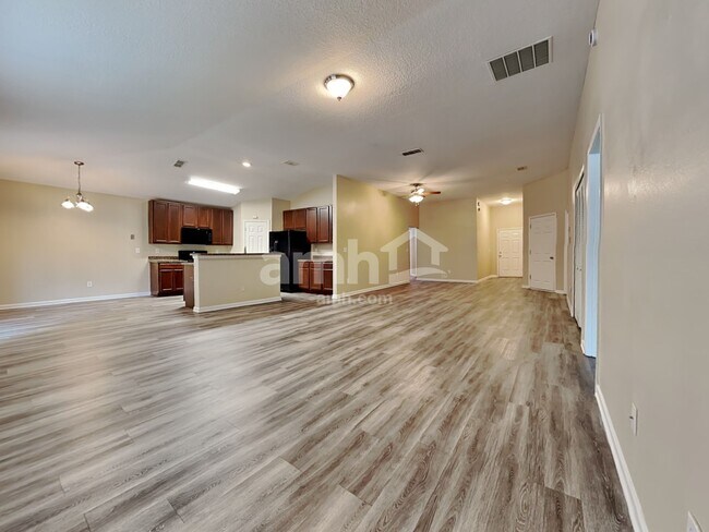 Foto del edificio - 1861 McGirts Point Blvd