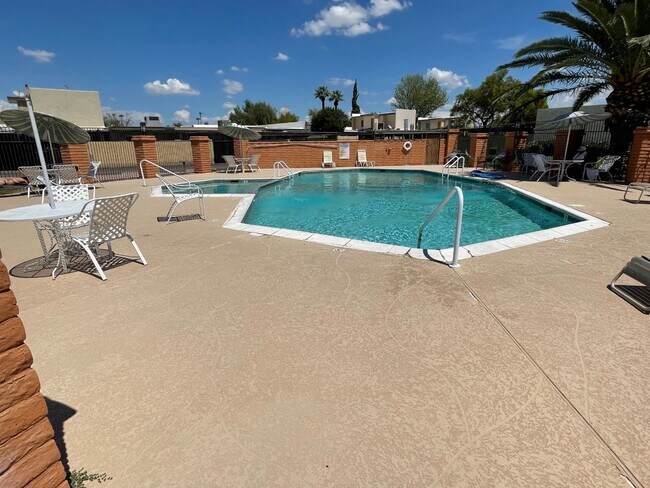 North Pool - 8337 E Valley Vista Dr