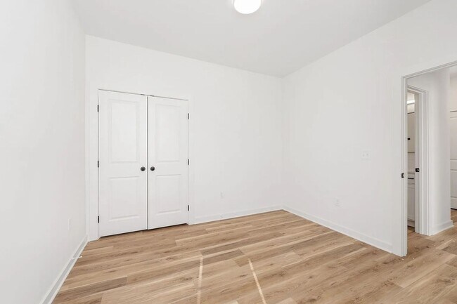 Building Photo - 2283 S Spg Hl Ct