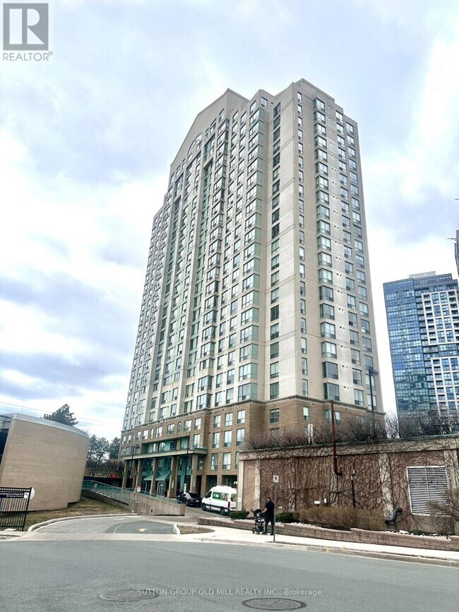 Building Photo - 101 Subway Crescent