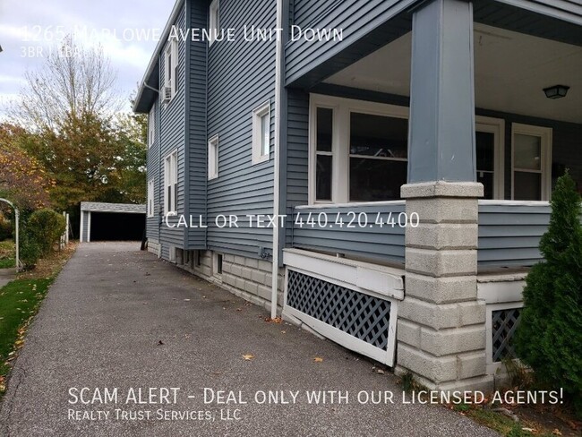 Building Photo - 3 Bedroom 1 Bath Duplex Charm in Lakewood