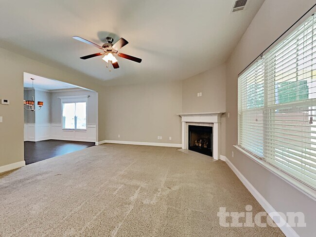 Foto del edificio - 115 Orchard Ln