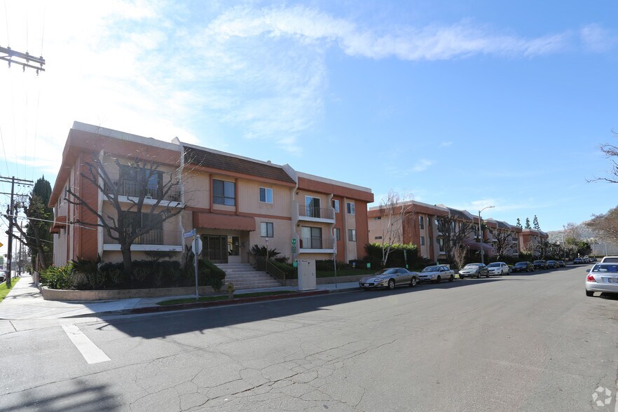 Mountain View Manor Apartments Rentals Chatsworth, CA