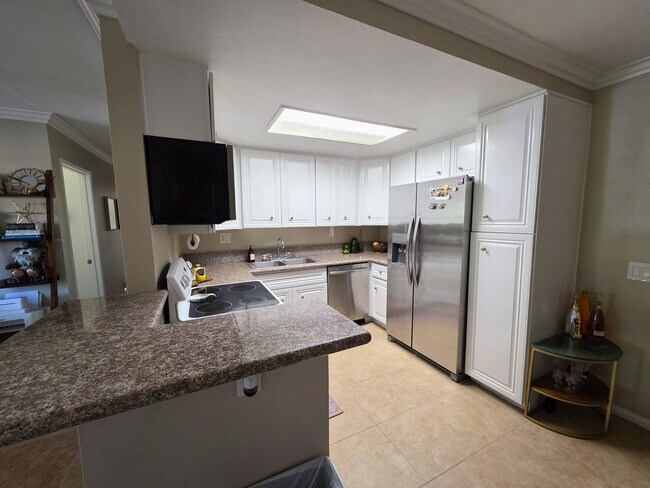 Foto del edificio - 204 Woodland Pkwy