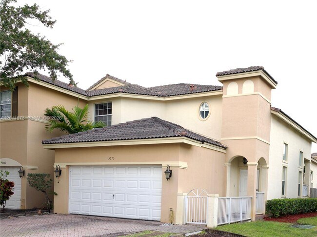 Foto del edificio - 5570 NW 113th Ct