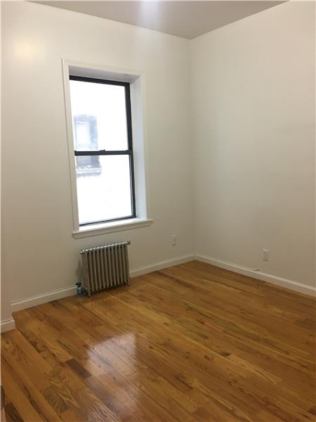 Building Photo - 500 W 163rd St