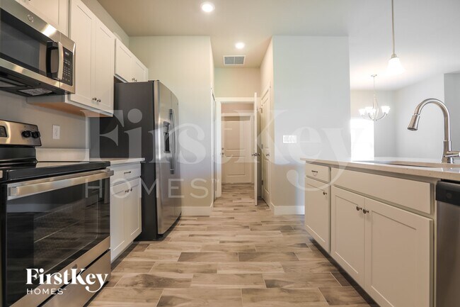 Foto del edificio - 5139 Cromey Rd