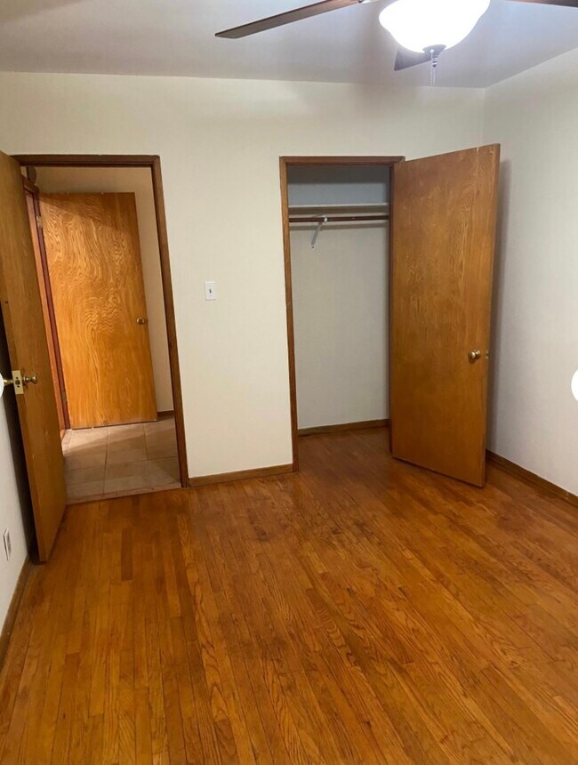 Building Photo - 4104 Whitsett Ave
