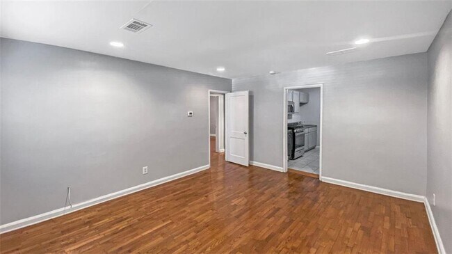 Foto del edificio - 388 Greencove Ln SE