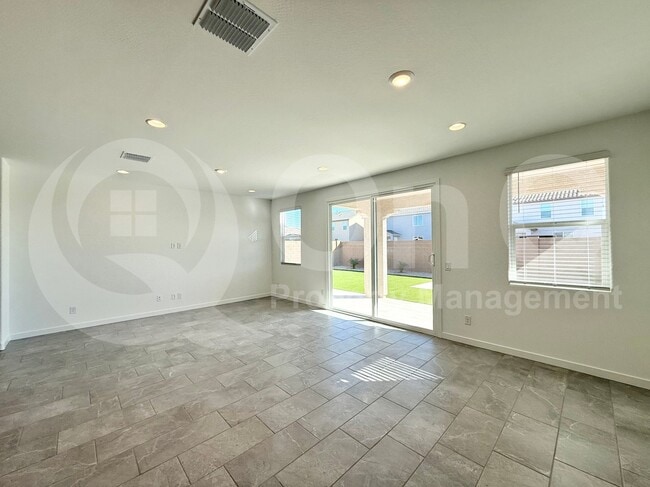 Foto del edificio - 9543 W Avalon Dr