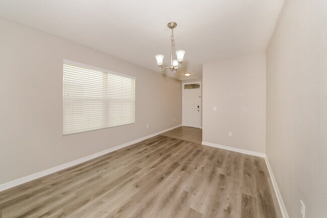 Building Photo - 10126 Geese Trail Cir