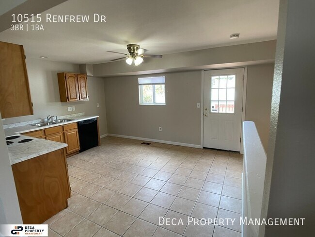 Building Photo - 3 Bedroom House