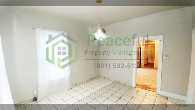 Foto del edificio - 838 Washington St