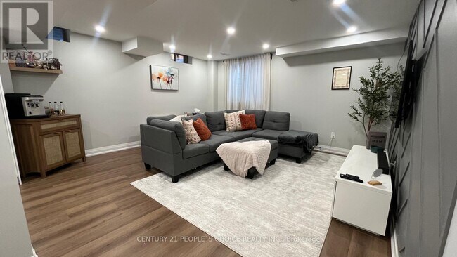 Photo du bâtiment - 14 Copperhill Hts