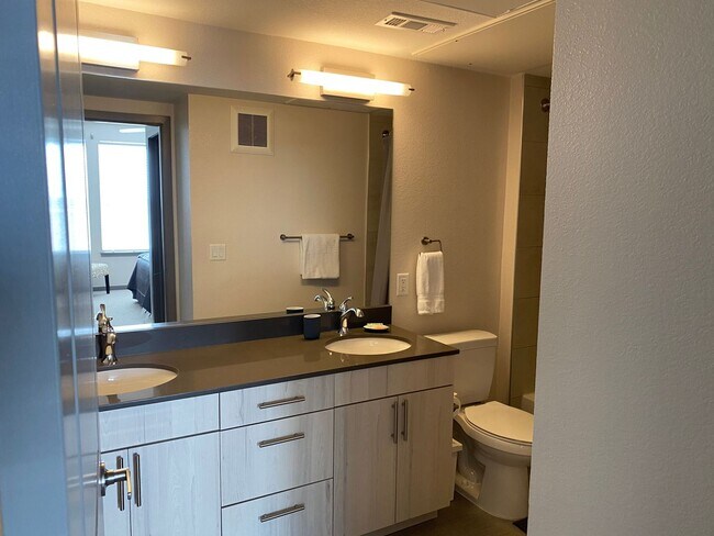 Foto del edificio - CHM-The Den