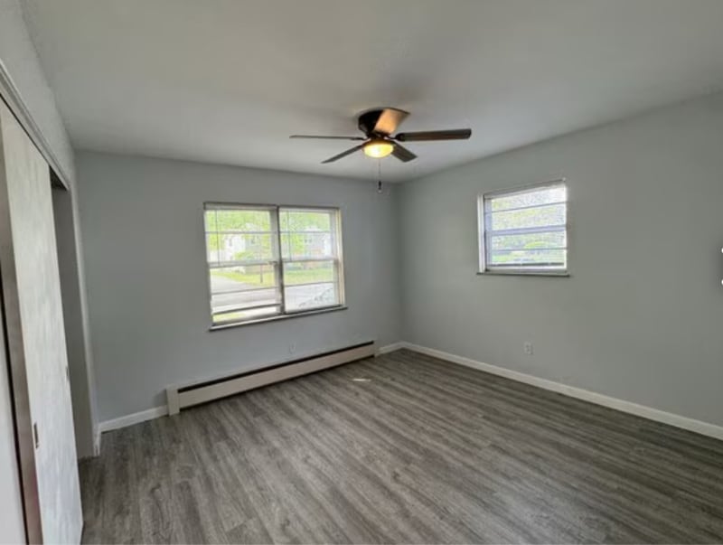 Foto principal - 2301 W Lawrence Ave