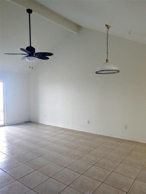 Building Photo - 500 Tiki Dr