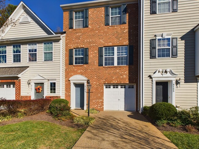 Building Photo - Beautiful 4 Bedroom 2.5 Bath Townhome in M...