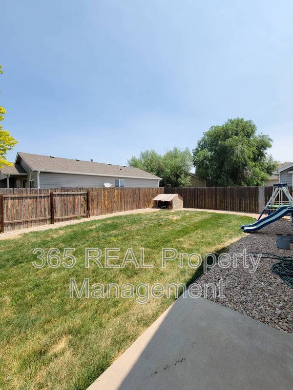Foto del edificio - 3821 Tumbleweed Dr