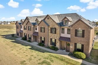 Building Photo - 11118 Marion Rd