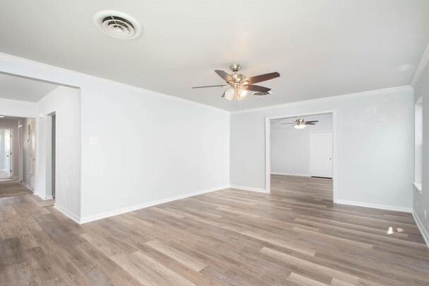 Building Photo - 302 Senisa Dr