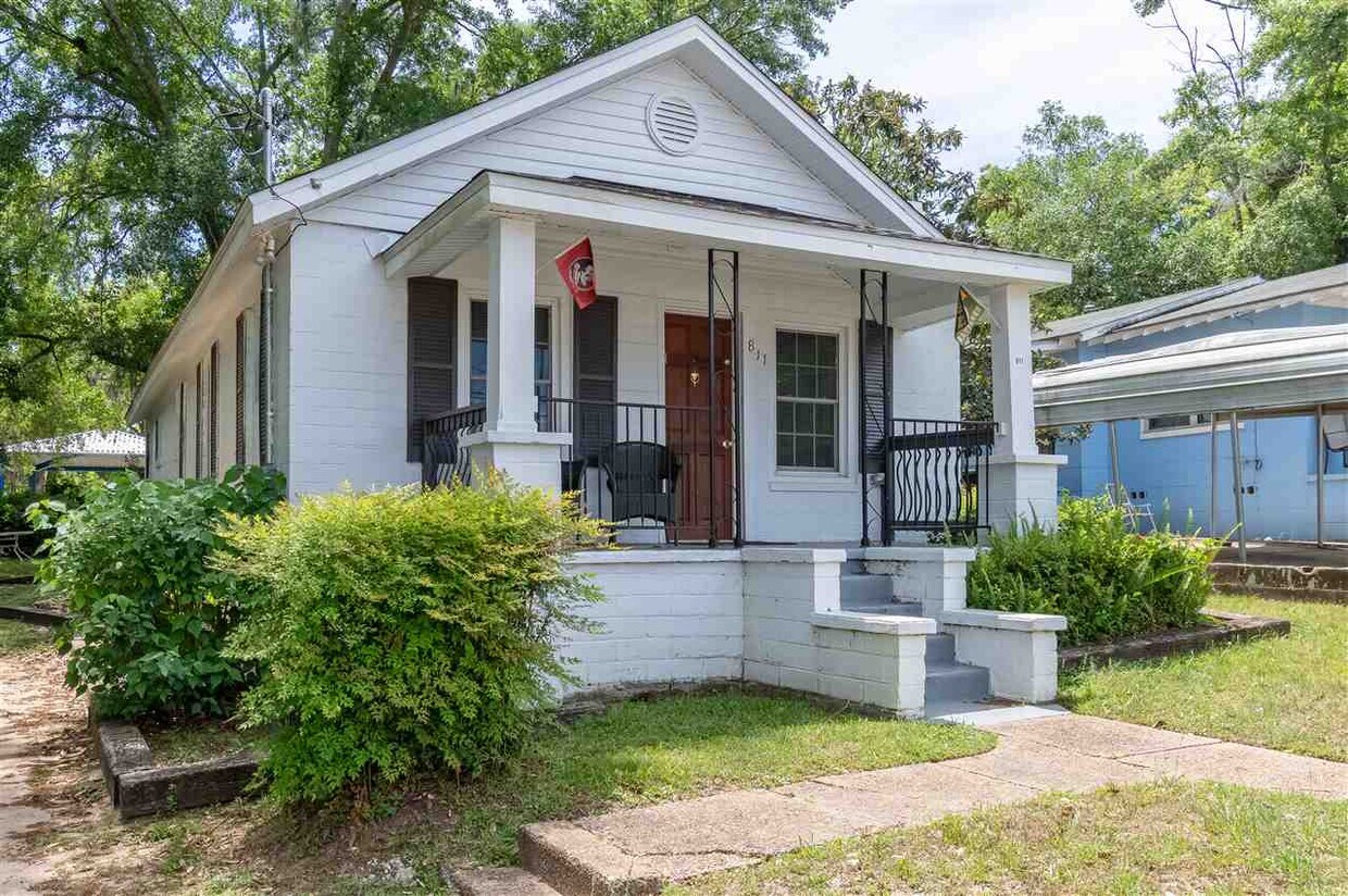 Primary Photo - 811 Alabama St