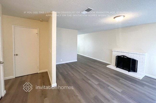 Building Photo - 361 Inverness Dr