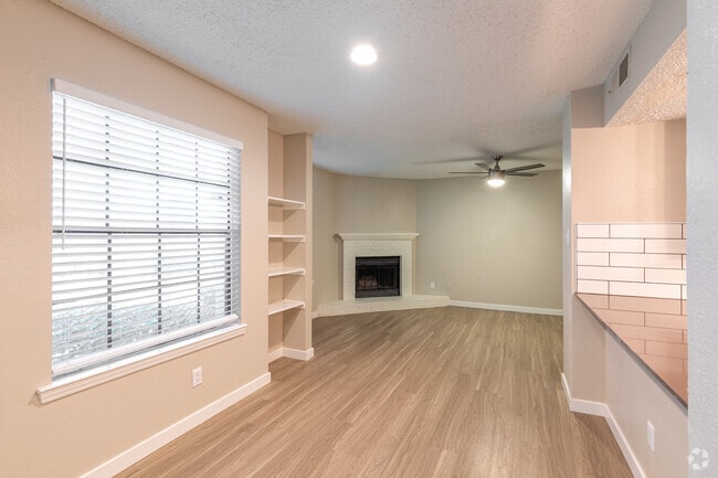 Living Room / Dining Room - Prescott Park Apartment Homes