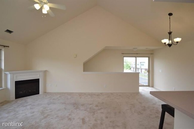 Foto del edificio - 1328 Addington Ln