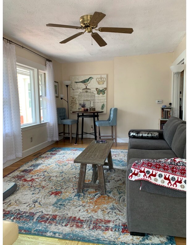 Foto del edificio - 2 2nd St