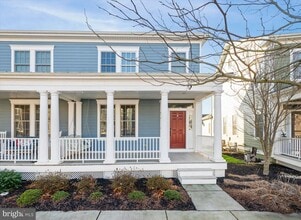 Building Photo - 519 Wheelmen St