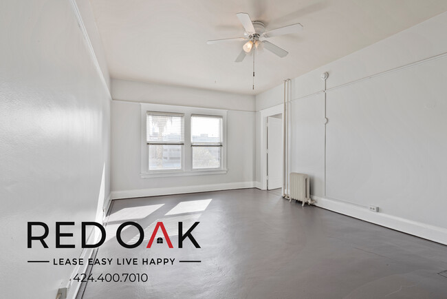 Building Photo - $200 OFF EACH MONTH MOVE-SPECIAL! Exquisit...