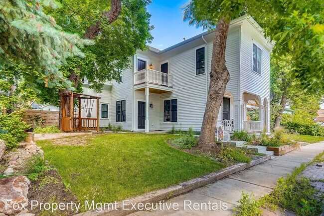 Foto del edificio - 4 br, 3.5 bath House - 721 Grant Ave