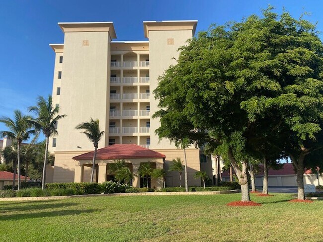Building Photo - 15160 Harbour Isle Dr