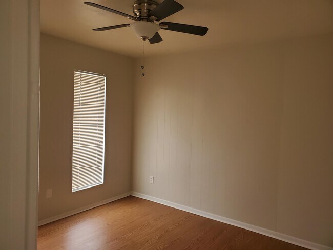 Foto del edificio - 800 E Southern Ave