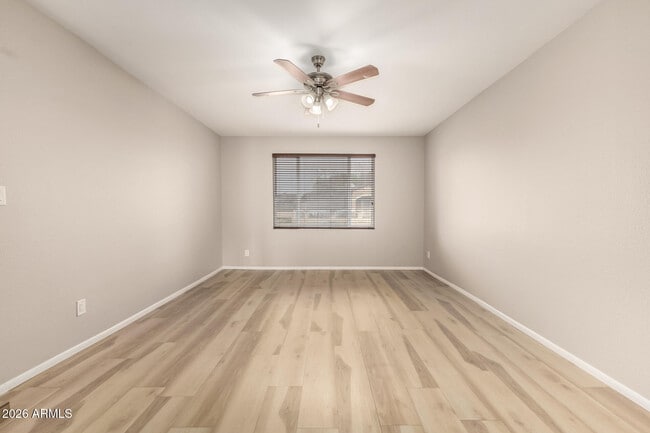 Foto del edificio - 4731 W Shaw Butte Dr