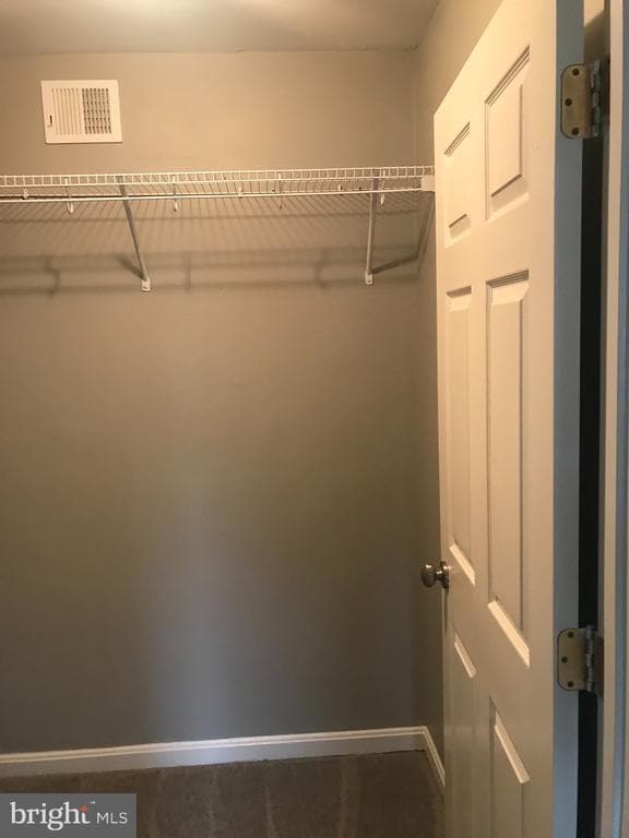 Building Photo - 4662 Deerwatch Dr