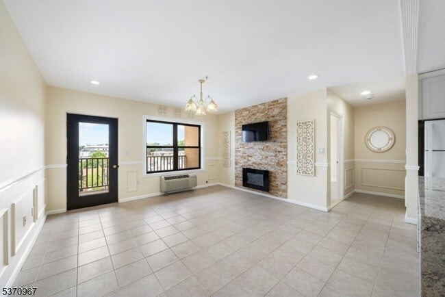 Foto del edificio - 8915 Bergenwood Ave