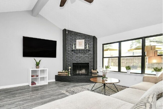 Building Photo - 5706 Sunnygate Dr