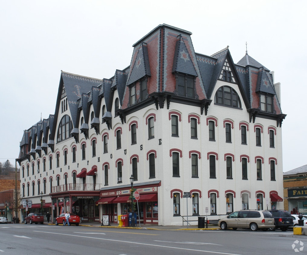Building Photo - Brockerhoff House