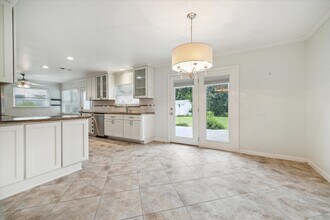 Building Photo - 1124 Springrock Ln
