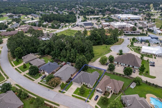 Foto del edificio - 3 Bedroom 2 Bath Near Three Lakes MS!