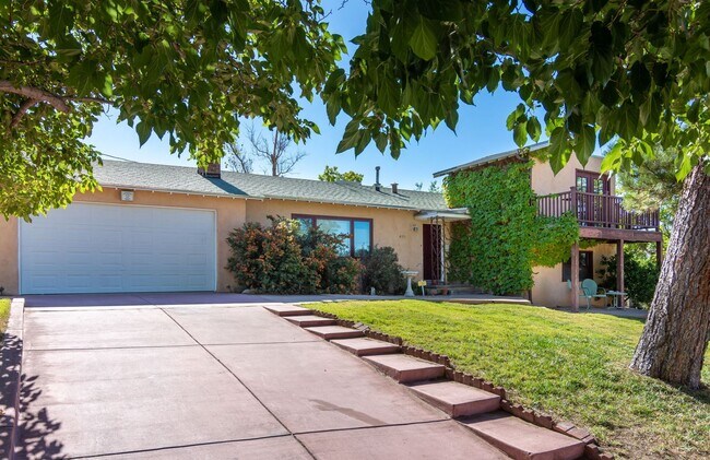 Foto del edificio - SPRUCE PARK CLASSIC 3/BD 2/BA 2/STORY 2/CG