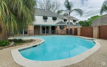 Building Photo - 15715 Fleetwood Oaks Dr