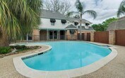 Foto principal - 15715 Fleetwood Oaks Dr