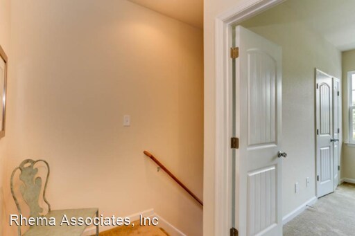 Building Photo - 2 br, 2.5 bath House - 5508 Muth Court