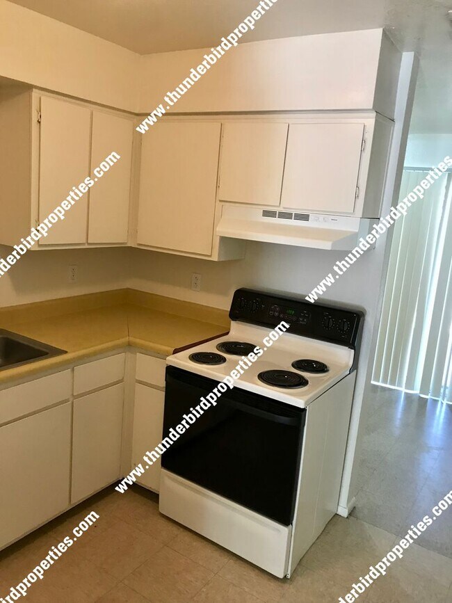 Foto del edificio - 187 Monte Largo Dr NE